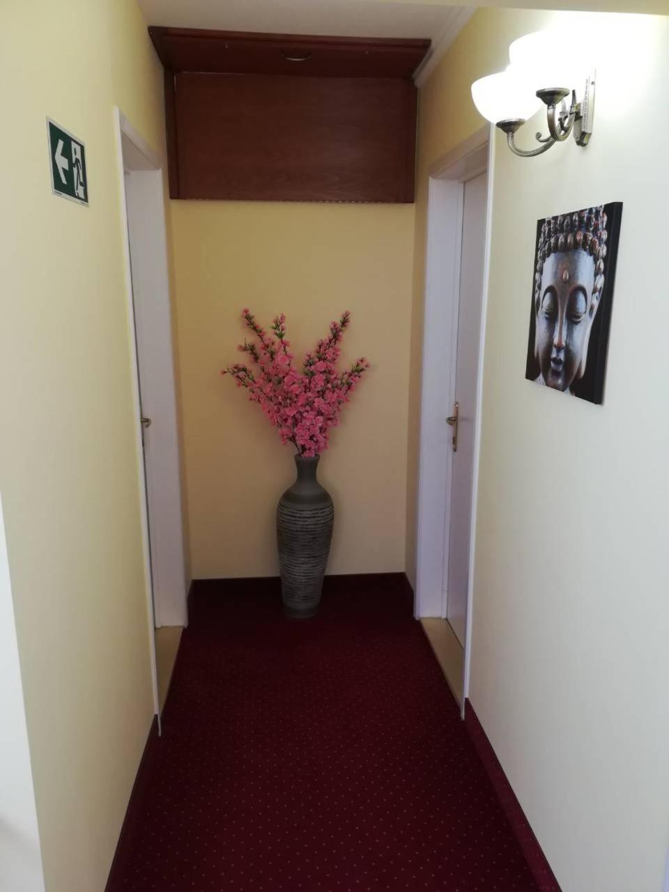 Centrum Panzio Szentendre Exteriér fotografie